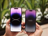 Đọ thời lượng pin của iPhone 14 với các smartphone cao cấp