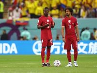 Ecuador thắng dễ chủ nhà Qatar ngày khai mạc