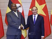 Chủ tịch nước Nguyễn Xuân Phúc chủ trì tiệc chiêu đãi chào mừng Tổng thống Uganda