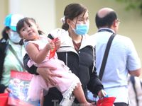 Công nhân khó khăn ở Bình Dương phấn khởi lên 'chuyến tàu miễn phí' về quê ăn Tết