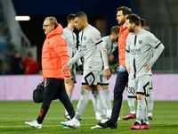 Mbappe nhạt nhòa, Messi lập công giúp PSG vượt khó