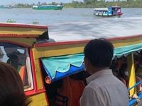 Đò gặp nạn trên sông Đồng Nai, 12 người rơi xuống sông, 1 người tử vong