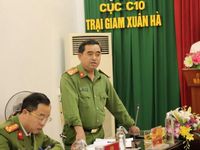 Những 'công nhân lành nghề' ở Trại giam Xuân Hà