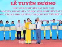 Tuyên dương 190 học sinh, sinh viên đạt giải cao trong các kỳ thi chọn học sinh giỏi