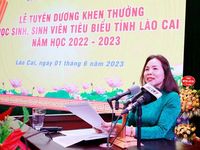 Khen thưởng 550 học sinh, sinh viên tiêu biểu năm học 2022 - 2023