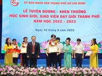 TP HCM tuyên dương 458 học sinh, giáo viên giỏi