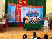 Cảnh sát giao thông toàn quốc 'tiếp sức' học sinh đến trường ngày khai giảng