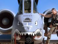 Mỹ triển khai phi đội cường kích A-10 Thunderbolt II tới UAE để giúp Israel