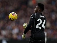 Công dở thủ kém, Man United thua trận thứ 8 Ngoại hạng Anh