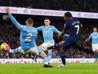 Man City hòa Chelsea cay đắng, Haaland nổi giận lôi đình