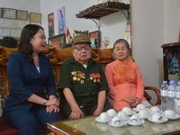 Quyền Chủ tịch nước Võ Thị Ánh Xuân tri ân anh hùng, liệt sĩ, chiến sĩ Điện Biên