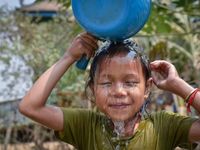 Ác mộng của hơn 33 triệu trẻ em châu Á giữa nắng nóng tàn khốc