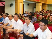 Tiếp tục đẩy mạnh phong trào toàn dân bảo vệ an ninh Tổ quốc trong cơ quan, doanh nghiệp, nhà trường
