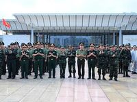 Hà Nội: Diễn tập thực binh 'Xử trí tình huống tấn công chiếm quyền điều khiển hệ thống mạng thông tin, đánh bắt đối tượng khủng bố, giải quyết bạo loạn và bảo vệ Hội nghị quốc tế'