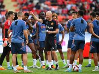 Ghế nóng HLV Ten Hag sắp cháy, MU nhớ đến Tuchel