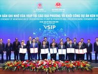 Việt Nam, Singapore trao đổi nhiều văn kiện hợp tác quan trọng