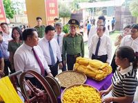 Đồng chí Nguyễn Trọng Nghĩa dự Ngày hội toàn dân bảo vệ an ninh Tổ quốc tại Nghệ An