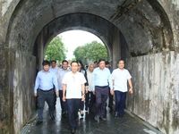 Đoàn công tác Hội Nhà báo Việt Nam tri ân các anh hùng liệt sĩ ở Thành cổ Quảng Trị