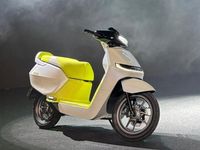 Xe máy điện giá 25 triệu đồng đẹp sang trọng sánh ngang SH Mode, cốp rộng, pin khỏe, trang bị hiện đại, rẻ hơn Vision, chỉ như Wave Alpha
