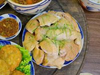 Hôm nay nấu gì: 4 món quen mà cả nhà ăn sạch nồi