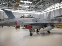 Ra trận, phi công F-16 Ukraine buộc phải từ bỏ 'chiến thuật không hiệu quả' học ở trường