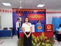 Sao Việt rạng rỡ đi bầu cử Quốc hội khóa XVI và HĐND các cấp