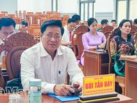 Nhiều địa phương kiện toàn bộ máy chính quyền sau bầu cử