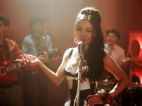Văn Mai Hương hé lộ vai diễn thú vị sau 'Thỏ ơi'