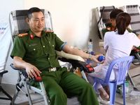 Đà Nẵng: Đông đảo người dân hưởng ứng 'Ngày toàn dân hiến máu tình nguyện'