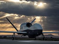 UAV trinh sát chiến lược hơn 200 triệu USD của Mỹ mất tích, nghi rơi gần Iran