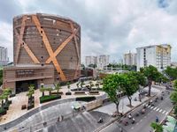 Người dân TPHCM thích thú trải nghiệm rạp xiếc và biểu diễn đa năng hiện đại