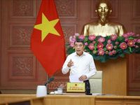 Thủ tướng làm việc với lãnh đạo Bộ Tài chính