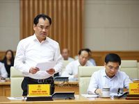 Thủ tướng làm việc với lãnh đạo Bộ Nông nghiệp và Môi trường