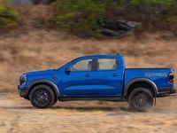 Tận thấy Ford Ranger Raptor 2026 máy xăng tại Việt Nam, hơn 1,4 tỷ đồng