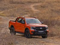 Ford bùng nổ với dải sản phẩm Ranger và Everest sử dụng động cơ xăng, Ranger Raptor V6 3.0L giá chỉ 1,448 tỷ