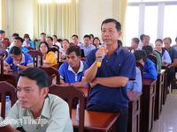 Cử tri kiến nghị chế độ cán bộ, công chức cấp xã và đầu tư hạ tầng giao thông khu vực biên giới