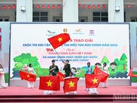 Một học sinh lớp 4 giành Giải Đặc biệt cuộc thi sưu tập tem về Đảng Cộng sản Việt Nam