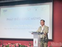 Kết nối trí thức trẻ người Việt tại châu Âu, bồi dưỡng năng lực lãnh đạo thế hệ mới