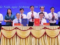 Đổi mới mô hình tăng trưởng dựa trên khoa học, công nghệ, đổi mới sáng tạo và chuyển đổi số