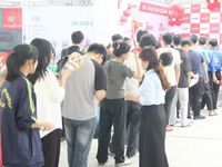 Sinh viên ngành 'nông dân số' được doanh nghiệp trả lương lên đến 60 triệu đồng