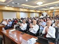 Chùm ảnh: Bộ Công Thương công bố chuỗi 3 sự kiện quan trọng