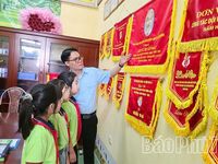 Thiếu nhi Đất Tổ vững bước dưới cờ Đội