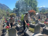 Thi hành án dân sự tỉnh Thanh Hóa dâng hương, báo công Chủ tịch Hồ Chí Minh