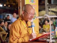 Khánh Hòa: Lễ thắp sáng 7 đóa hoa sen trên Đầm Nại mừng Đại lễ Phật đản