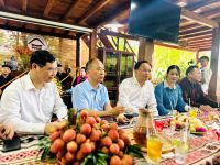 Bắc Ninh: Phó Chủ tịch tỉnh livetream bán vải 'hút' hơn 20.000 người xem
