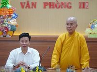Đoàn lãnh đạo tỉnh Lâm Đồng và phường Bắc Gia Nghĩa chúc mừng Đại lễ Phật đản Phật lịch 2570