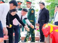 Nghệ An tổ chức Lễ truy điệu và an táng 80 hài cốt liệt sĩ quân tình nguyện và chuyên gia Việt Nam hy sinh tại Lào