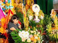 Ninh Bình: Phật giáo liên xã Nho Quan tổ chức diễu hành xe hoa mừng Đại lễ Phật đản Phật lịch 2570