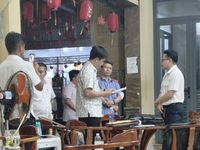 Bắt quả tang cán bộ thuế nhận 100 triệu đồng từ giám đốc công ty