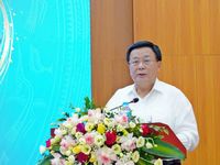 Hướng tới phát triển toàn diện con người Việt Nam trong giai đoạn mới